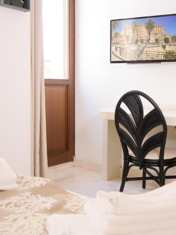 Oidu - Cagliari Suites Extérieur photo